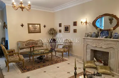 Apartment - 3 Bedrooms - 3 Bathrooms for sale in Mohi Al Din Abou El Ezz St. - Mohandessin - Giza