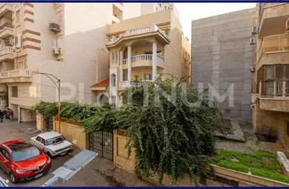 Apartment - 4 Bedrooms - 3 Bathrooms for sale in Sant Giyn St. - Kafr Abdo - Roushdy - Hay Sharq - Alexandria