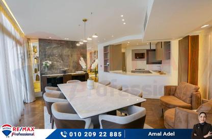 Villa - 3 Bedrooms - 3 Bathrooms for sale in Al Shohada Square St. - Smouha - Hay Sharq - Alexandria