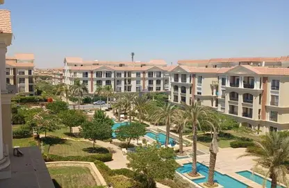 Apartment - 2 Bedrooms - 2 Bathrooms for sale in Regent's Square - 5th Settlement Compounds - The 5th Settlement - New Cairo City - Cairo