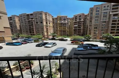 Apartment - 3 Bedrooms - 2 Bathrooms for sale in Maadi Gardens - Maadi - Hay El Maadi - Cairo