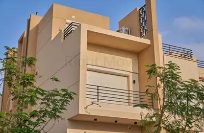 Twin House - 3 Bedrooms - 3 Bathrooms for rent in Alma - 2nd District - Sheikh Zayed City - Giza