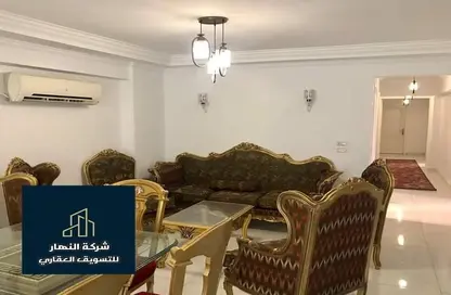 Apartment - 3 Bedrooms - 2 Bathrooms for rent in Zahraa El Maadi - Hay El Maadi - Cairo