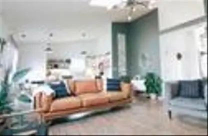 Apartment - 2 Bedrooms - 2 Bathrooms for sale in Darb Al Sammakin - Hay Bab Elsharea - Cairo