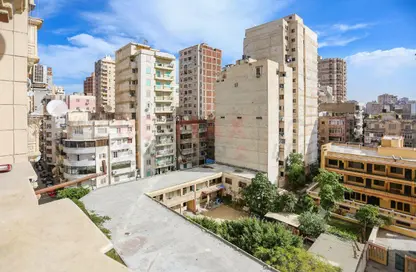 Apartment - 4 Bedrooms - 3 Bathrooms for sale in Al Ekbal St. - Laurent - Hay Sharq - Alexandria