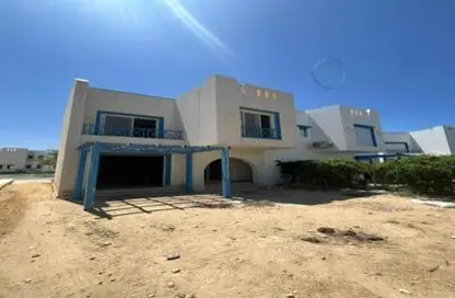 Twin House - 4 Bedrooms - 5 Bathrooms for sale in Mountain View - Ras Al Hekma - North Coast