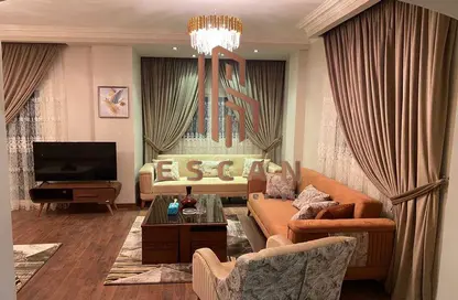 Apartment - 3 Bedrooms - 2 Bathrooms for rent in La Vie - South Investors Area - New Cairo City - Cairo