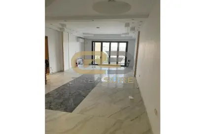 Penthouse - 3 Bedrooms - 4 Bathrooms for rent in Midtown - South Investors Area - New Cairo City - Cairo