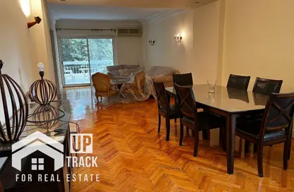 Apartment - 2 Bedrooms - 1 Bathroom for rent in Ibn Zinky St. - Zamalek - Cairo