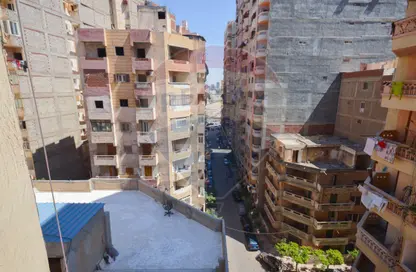 Apartment - 3 Bedrooms - 1 Bathroom for sale in Ahmed Mohsen St. - Seyouf - Hay Awal El Montazah - Alexandria