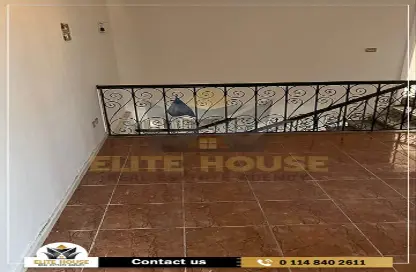 Duplex - 3 Bedrooms - 3 Bathrooms for sale in Mohamed Fawzy Moaz St. - Smouha - Hay Sharq - Alexandria