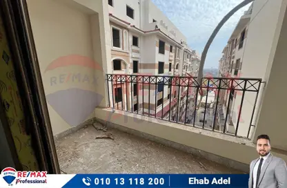 Apartment - 3 Bedrooms - 3 Bathrooms for sale in Smouha Square - Smouha - Hay Sharq - Alexandria