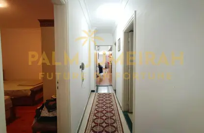 Apartment - 3 Bedrooms - 2 Bathrooms for sale in Shaarawy St. - Laurent - Hay Sharq - Alexandria