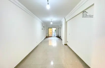 Apartment - 3 Bedrooms - 2 Bathrooms for sale in Camp Chezar - Hay Wasat - Alexandria