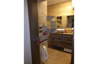 Apartment - 3 Bedrooms - 2 Bathrooms for sale in Masaken Zahraa Nasr City St. - Zahraa Madinat Nasr - Nasr City - Cairo