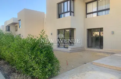 Chalet - 3 Bedrooms - 3 Bathrooms for sale in Azha - Al Ain Al Sokhna - Suez