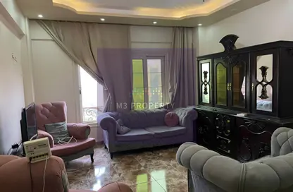 Apartment - 3 Bedrooms - 1 Bathroom for rent in West Somid - 6 October City - Giza