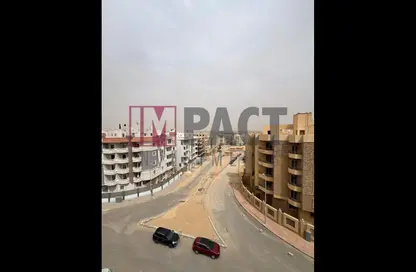 Roof - 3 Bedrooms - 3 Bathrooms for sale in South Lotus - El Lotus - New Cairo City - Cairo