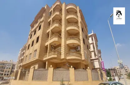 Apartment - 3 Bedrooms - 3 Bathrooms for sale in North Lotus - El Lotus - New Cairo City - Cairo