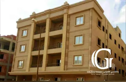 Apartment - 3 Bedrooms - 2 Bathrooms for sale in 4th Area - Shorouk City - Cairo