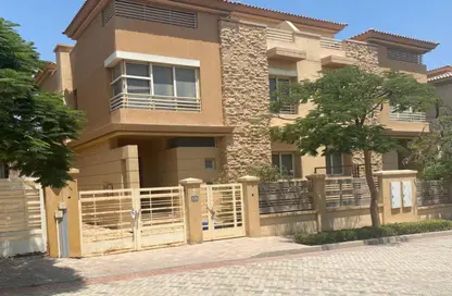 Villa - 4 Bedrooms - 4 Bathrooms for sale in New Giza - Cairo Alexandria Desert Road - 6 October City - Giza