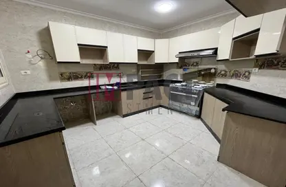 Apartment - 3 Bedrooms - 3 Bathrooms for sale in Wesal City - El Shorouk Compounds - Shorouk City - Cairo