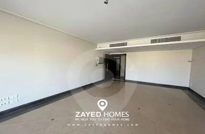 Apartment - 3 Bedrooms - 3 Bathrooms for sale in New Giza - Cairo Alexandria Desert Road - 6 October City - Giza