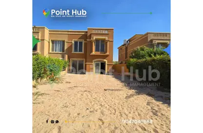 Twin House - 4 Bedrooms - 4 Bathrooms for sale in Royal Meadows - Sheikh Zayed Compounds - Sheikh Zayed City - Giza