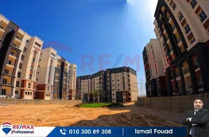 Apartment - 3 Bedrooms - 2 Bathrooms for sale in Alex West - Alexandria Compounds - Alexandria