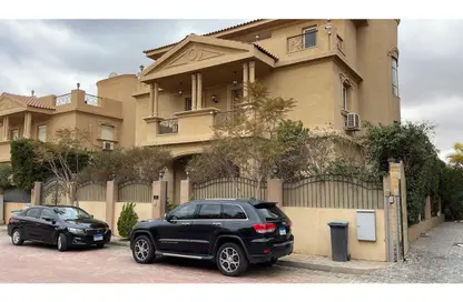 Villa - 4 Bedrooms - 5 Bathrooms for sale in Maxim Residence - 5th District - Shorouk City - Cairo