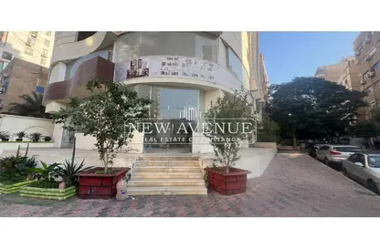 Retail - Studio - 1 Bathroom for sale in Ard El Golf - Heliopolis - Masr El Gedida - Cairo