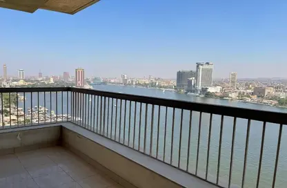 Apartment - 4 Bedrooms - 5 Bathrooms for rent in Nile Corniche St. - Garden City - Cairo