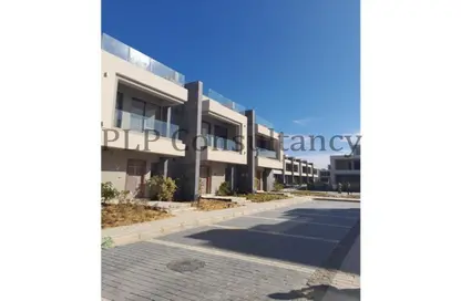 Townhouse - 4 Bedrooms - 3 Bathrooms for sale in La Vista Ray - La Vista - Al Ain Al Sokhna - Suez