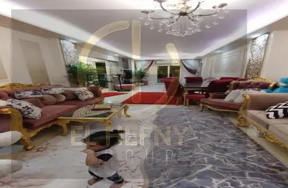 Apartment - 3 Bedrooms - 2 Bathrooms for sale in Mohammed Al Mokaled St. - 8th Zone - Nasr City - Cairo