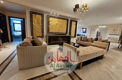 Apartment - 3 Bedrooms - 3 Bathrooms for sale in Zahraa Al Maadi Tunnel - Degla - Hay El Maadi - Cairo