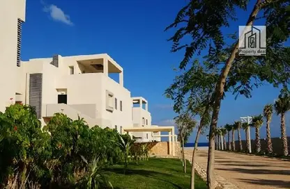 Twin House - 3 Bedrooms - 3 Bathrooms for sale in Hacienda White - Sidi Abdel Rahman - North Coast