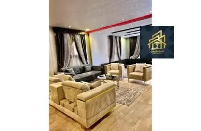 شقة - 3 غرف نوم - 3 حمامات للايجار في شارع الاسراء - المهندسين - الجيزة