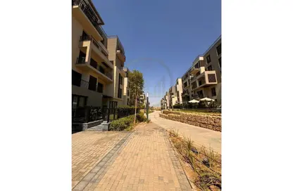 Apartment - 2 Bedrooms - 2 Bathrooms for sale in Sodic East - 6th District - New Heliopolis - Cairo