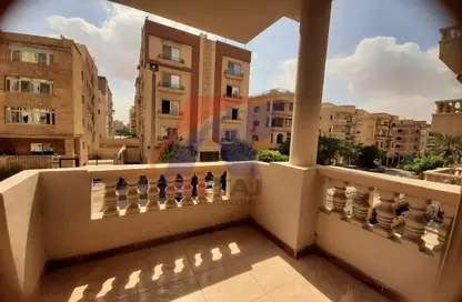 Apartment - 3 Bedrooms - 2 Bathrooms for rent in Zizinia St. - South Investors Area - New Cairo City - Cairo