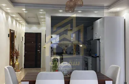 Apartment - 3 Bedrooms - 2 Bathrooms for rent in Hood Al Omda St. - Akher Faisal - Faisal - Hay El Haram - Giza