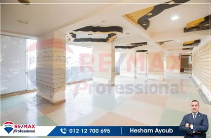 Retail - Studio - 2 Bathrooms for sale in Malak Hefny St. - Sidi Beshr - Hay Awal El Montazah - Alexandria