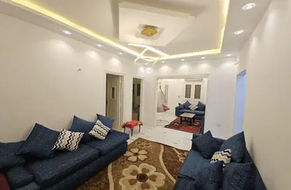 Apartment - 3 Bedrooms - 1 Bathroom for rent in Al Mesaha St. - El Haram - Hay El Haram - Giza