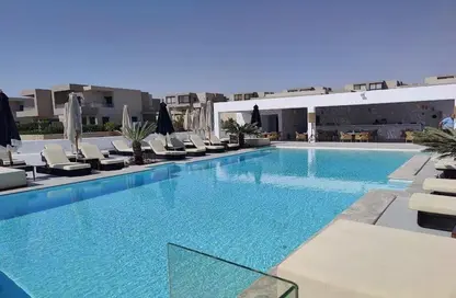 Chalet - 2 Bedrooms - 2 Bathrooms for sale in Azha North - Ras Al Hekma - North Coast