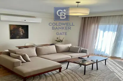 Apartment - 2 Bedrooms - 1 Bathroom for sale in Zamalek - Cairo