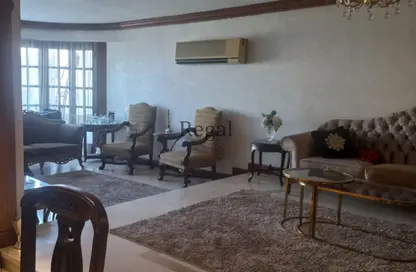 Apartment - 3 Bedrooms - 2 Bathrooms for sale in Abrag Othman St. - Hadayek El Maadi - Hay El Maadi - Cairo