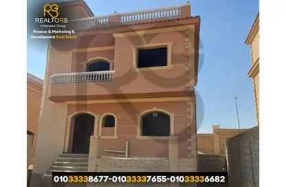 Villa - 4 Bedrooms - 3 Bathrooms for sale in Palm Villa - Al Wahat Road - 6 October City - Giza