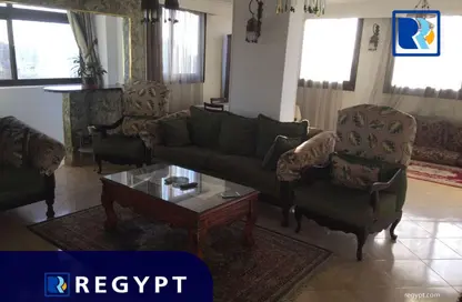 Apartment - 3 Bedrooms - 2 Bathrooms for sale in Street 301 - New Maadi - Hay El Maadi - Cairo