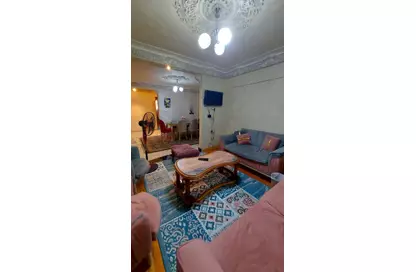 شقة - 3 غرف نوم - 1 حمام للايجار في شارع سوريا - رشدي - حي شرق - الاسكندرية
