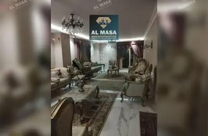 Apartment - 3 Bedrooms - 2 Bathrooms for sale in Al Laselky St. - El Laselky - New Maadi - Hay El Maadi - Cairo