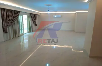 Apartment - 3 Bedrooms - 3 Bathrooms for sale in Al Nozha St. - Ard El Golf - Heliopolis - Masr El Gedida - Cairo